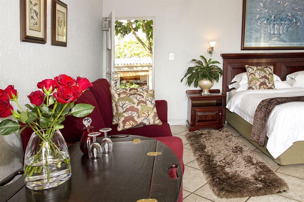 Loerie'S Call Guesthouse Mbombela Ngoại thất bức ảnh
